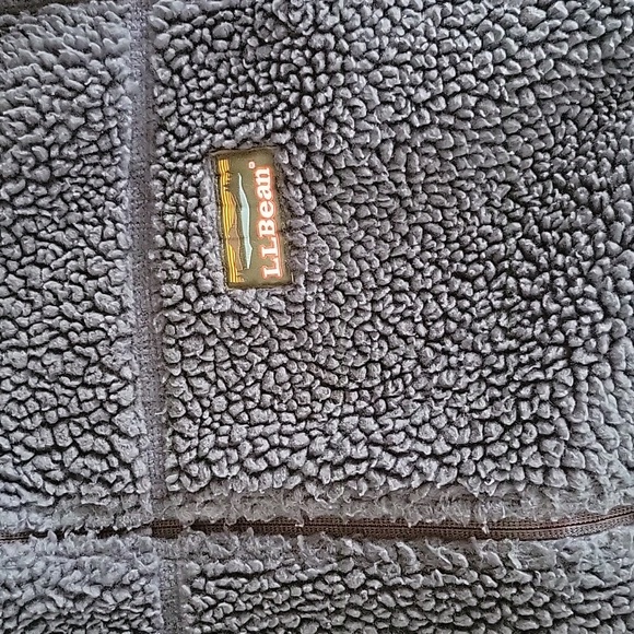 LL BEAN vest - Picture 2 of 6